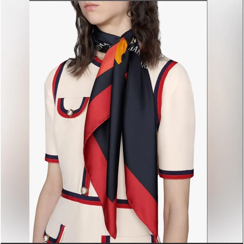 Gucci silk logo